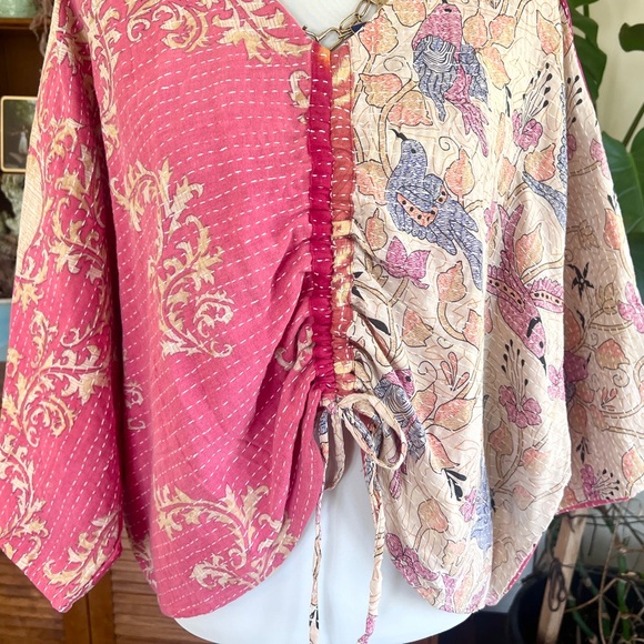 She Lives Beauty Pink Bird Kantha Butterfly Cinch Tie Reversible V-Neck Shirt - Picture 3 of 15